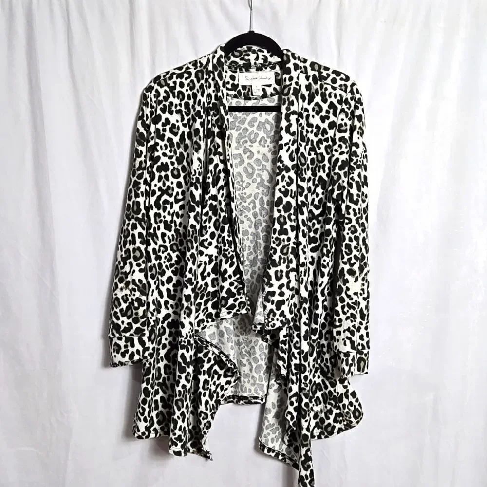 🖤5/$20🖤 FRENCH LAUNDRY.. leopard, animal print cardigan..